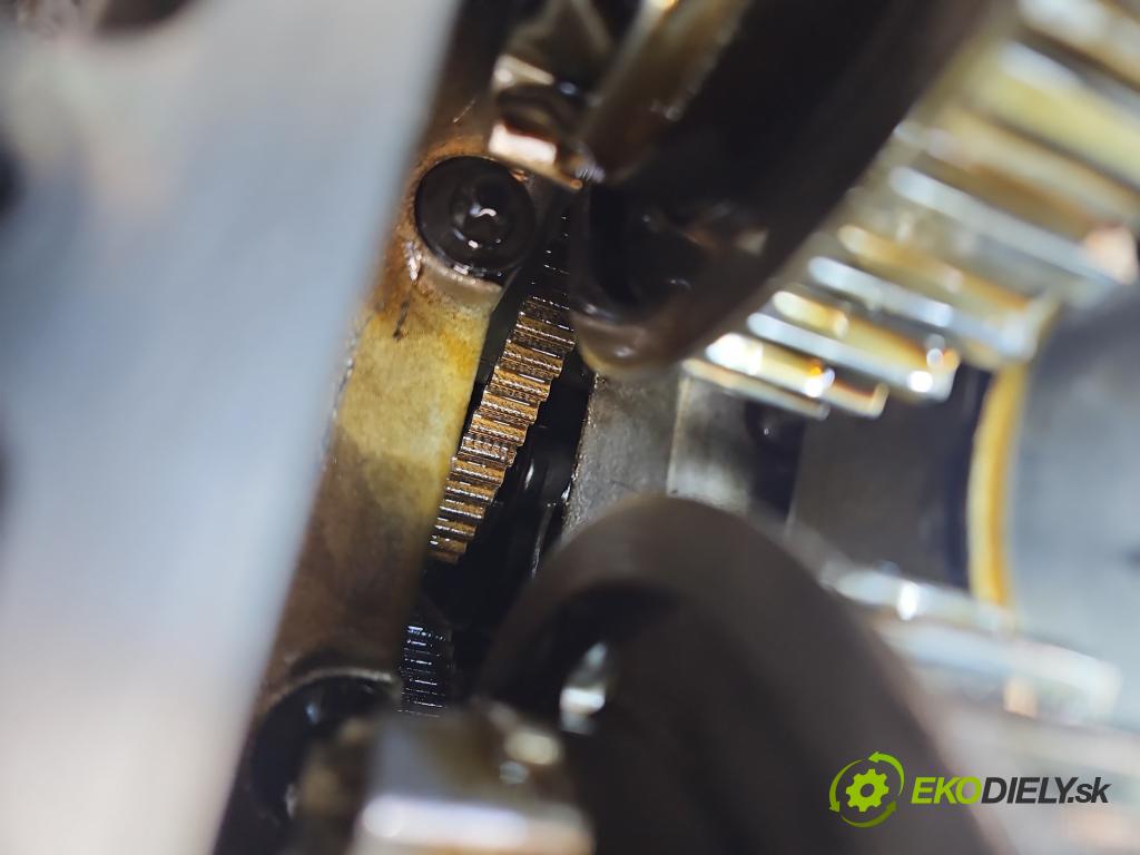 Peugeot 2008 II 2019- 1.2 12V 131 hp automatic 96 kW 1199 cm3 5- motor benzín 10Z1AF