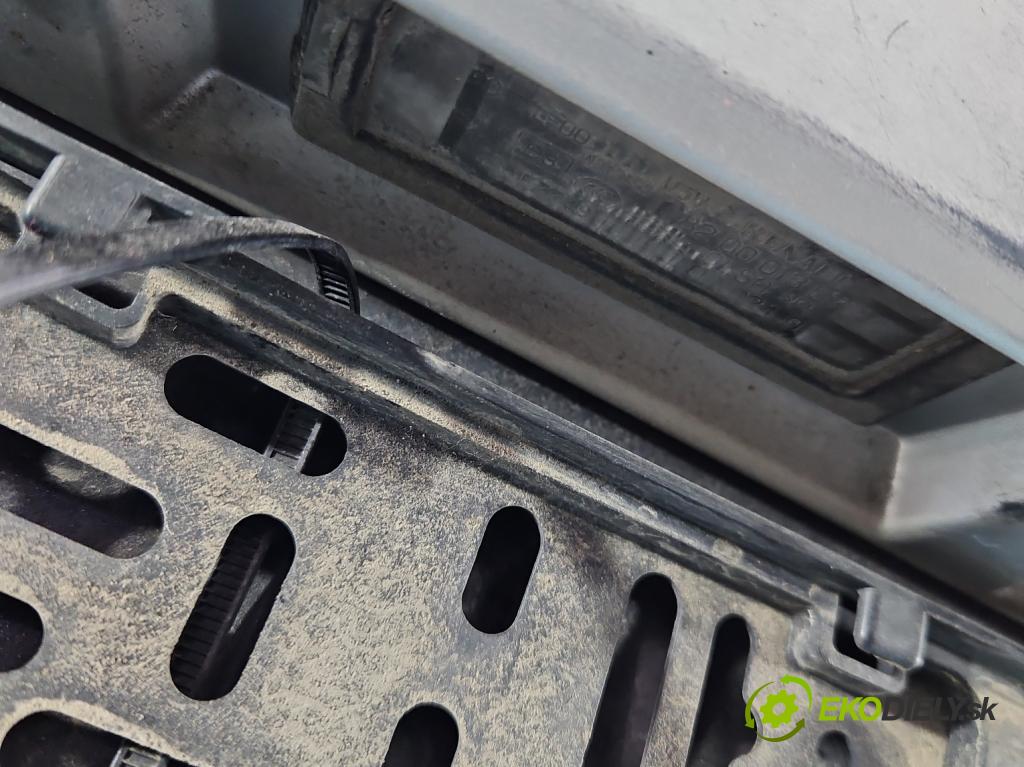 Renault Scenic III 2009-2016 1.9 dci 131 hp manual 96 kW 1870 cm3 5- zadní kufrové dveře  (Zadní kapota (kufr))