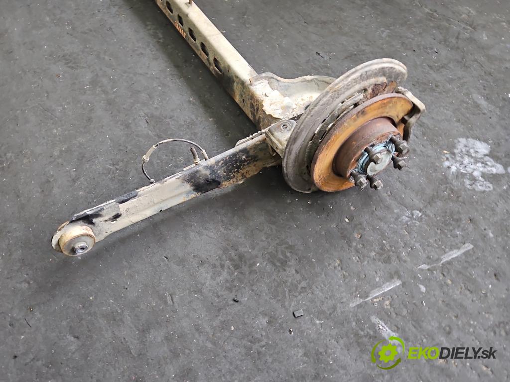 Renault Trafic II 2001-2014 2.0 dci 114 hp manual 84 kW 1995 cm3 5- zadní výztuha  (Zadní výztuha)