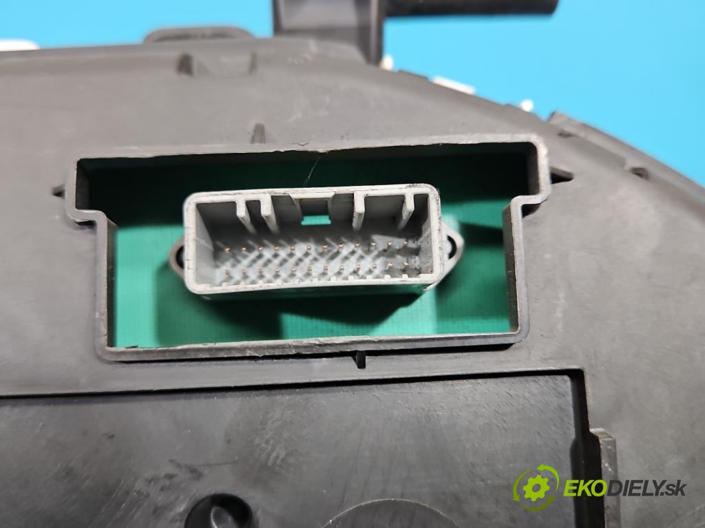 Renault Clio III 2005-2012 1.5 dci 68 hp manual 50 kW 1461 cm3 3- Přístrojová deska 8200761859-M (Přístrojová deska)