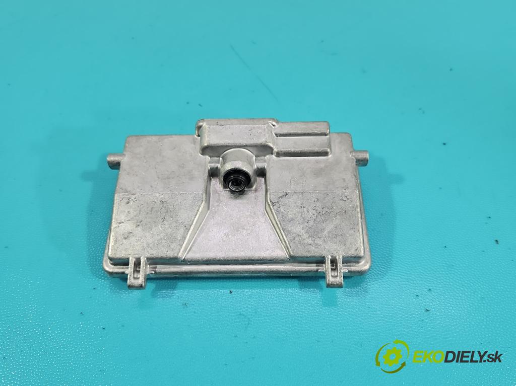 Vw Up 1.0 MPI 60 HP manual 44 kW 999 cm3 3- Kamera predné 3Q0980654P