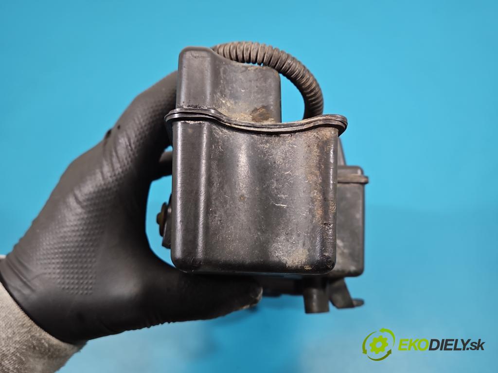 Peugeot 5008 I 2009-2017 1.6 hdi 111KM manual 82 kW 1560 cm3 5- Nádrž: tekutina: FAP DPF 9672052180