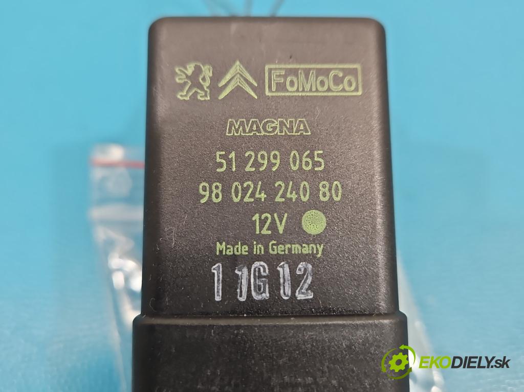 Peugeot 5008 I 2009-2017 1.6 hdi 111KM manual 82 kW 1560 cm3 5- Relé: svíčky: zařicích: 9802424080 (Relé)