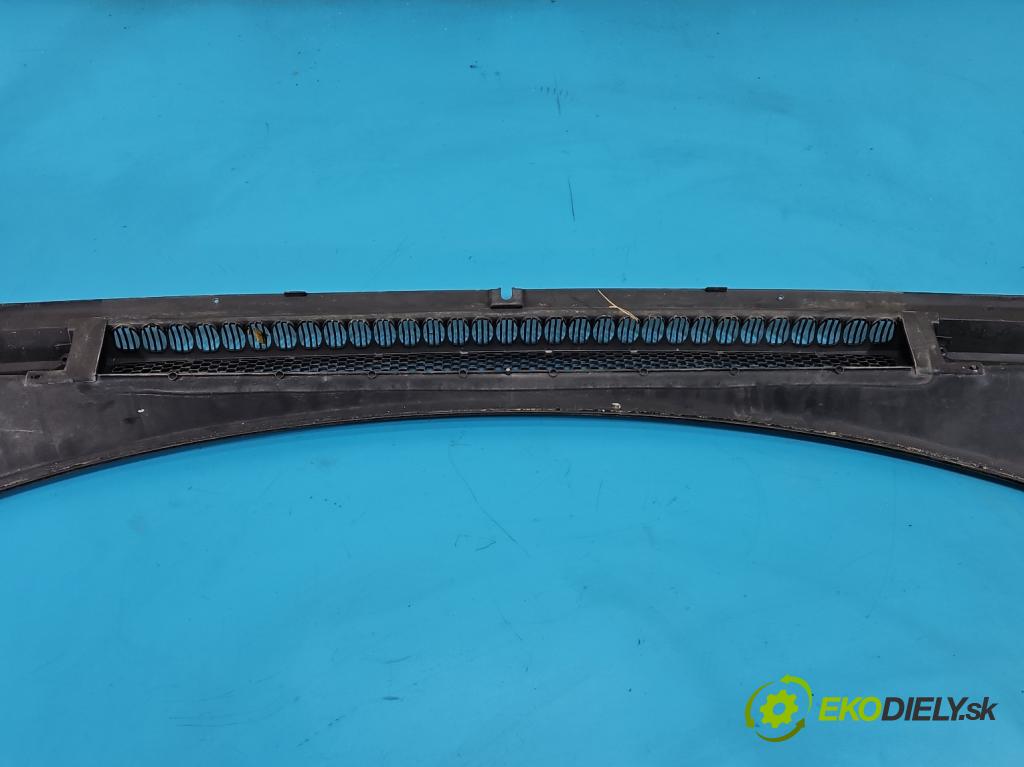 Peugeot 5008 I 2009-2017 1.6 hdi 111KM manual 82 kW 1560 cm3 5- torpédo 9671623680 (Torpédo (plast pod čelným sklom))