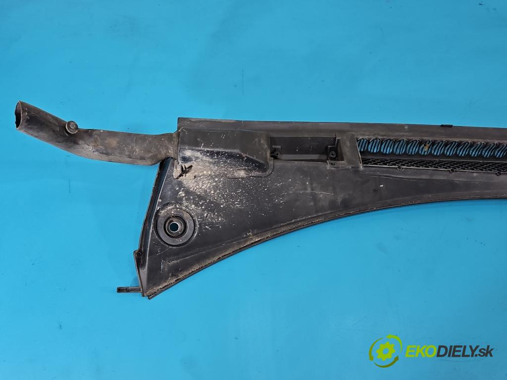 Peugeot 5008 I 2009-2017 1.6 hdi 111KM manual 82 kW 1560 cm3 5- torpédo 9671623680 (Torpédo (plast pod čelným sklom))