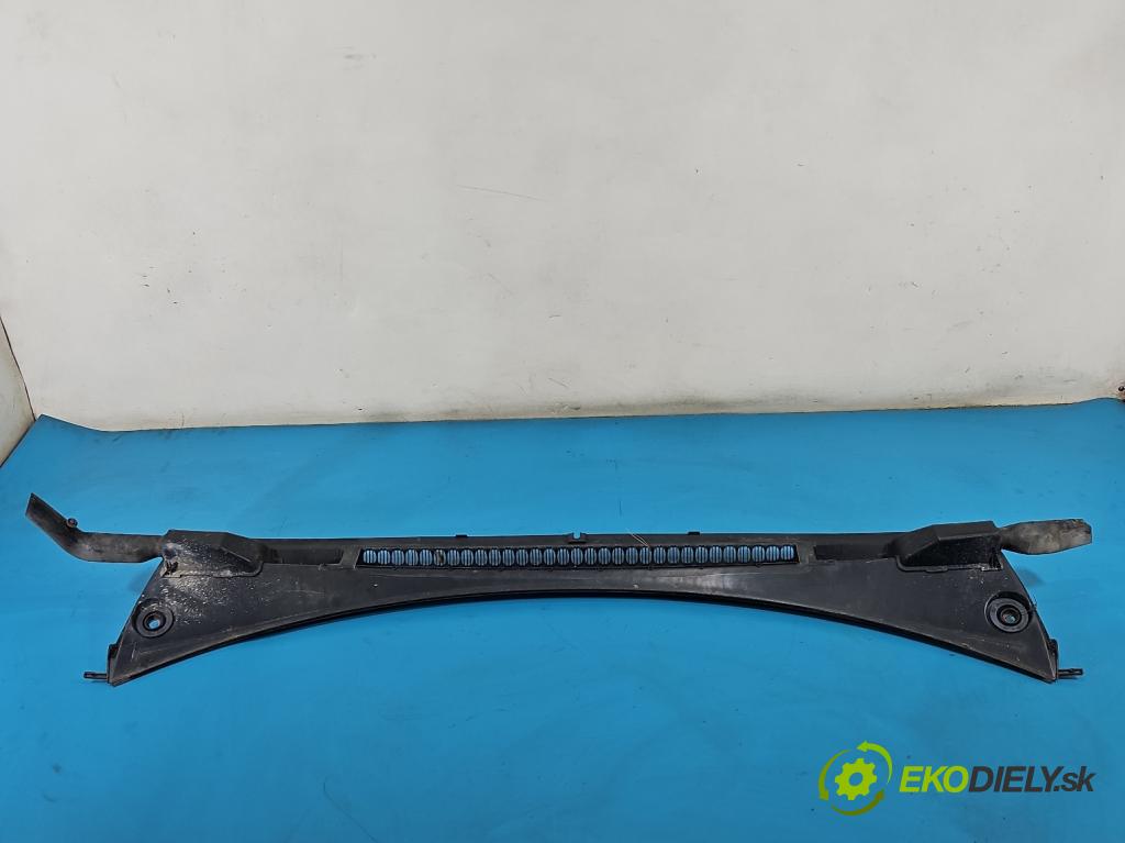 Peugeot 5008 I 2009-2017 1.6 hdi 111KM manual 82 kW 1560 cm3 5- torpédo 9671623680 (Torpédo (plast pod čelným sklom))