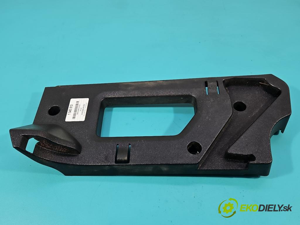 Vw Up! 1.0 MPI 60 HP manual 44 kW 999 cm3 3- kryt plast 1S0858236