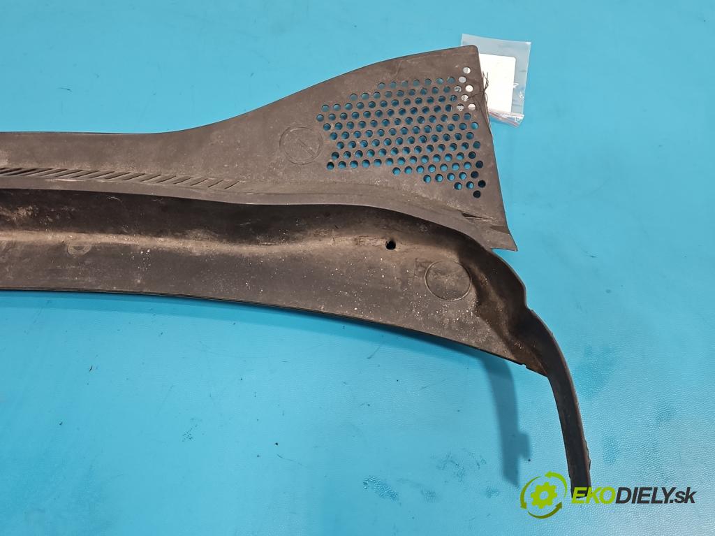 Vw Up! 1.0 MPI 60 hp manual 44 kW 999 cm3 3- torpédo 1S1819404 (Plast pod čelním sklem)