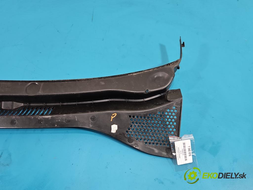 Vw Up! 1.0 MPI 60 hp manual 44 kW 999 cm3 3- torpédo 1S1819404 (Plast pod čelním sklem)