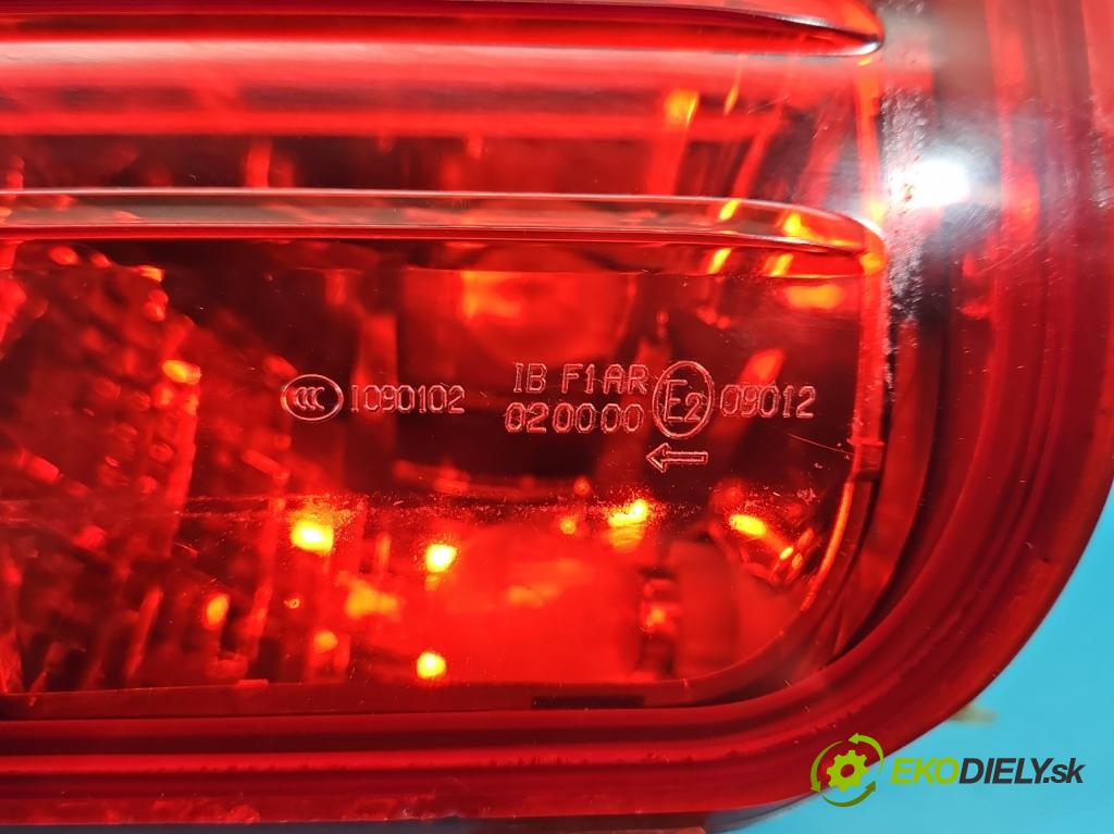 Peugeot 5008 I 2009-2017 1.6 hdi 111KM manual 82 kW 1560 cm3 5- svetlo / reflektor zadné ľavé nárazník 9684068680