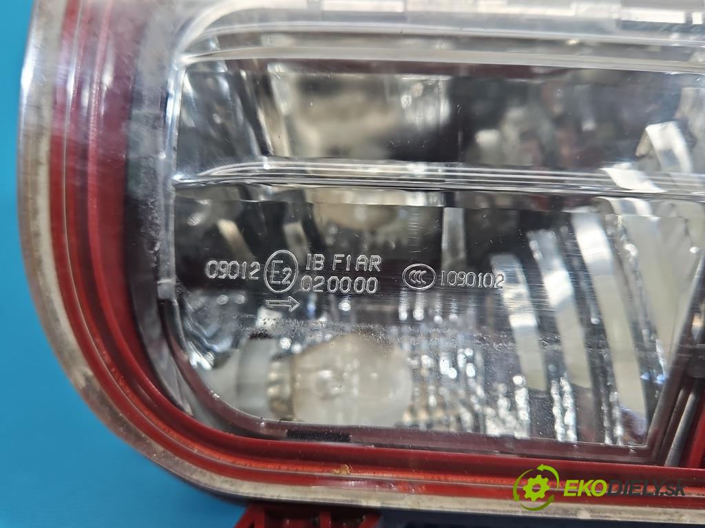 Peugeot 5008 I 2009-2017 1.6 hdi 111KM manual 82 kW 1560 cm3 5- svetlo / reflektor zadné pravé nárazník 9686161580