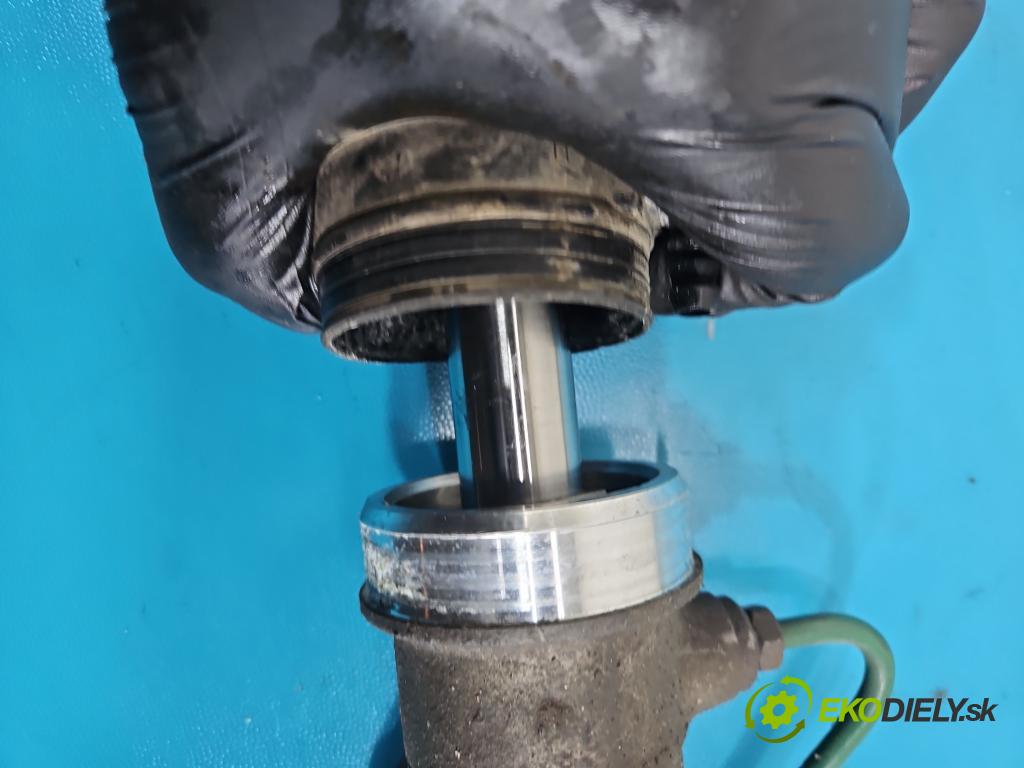 Peugeot 5008 I 2009-2017 1.6 hdi 111KM manual 82 kW 1560 cm3 5- Ozubené kolo: volant