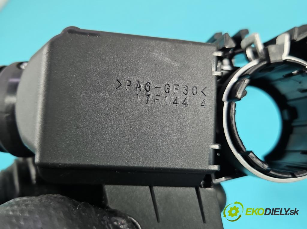 Toyota Aygo II 2014-2022 1.0 vvti 72 HP manual 53 kW 998 cm3 5- prepínač komplex: 0H080-17J090 (Prepínacie páčky pod volantom)