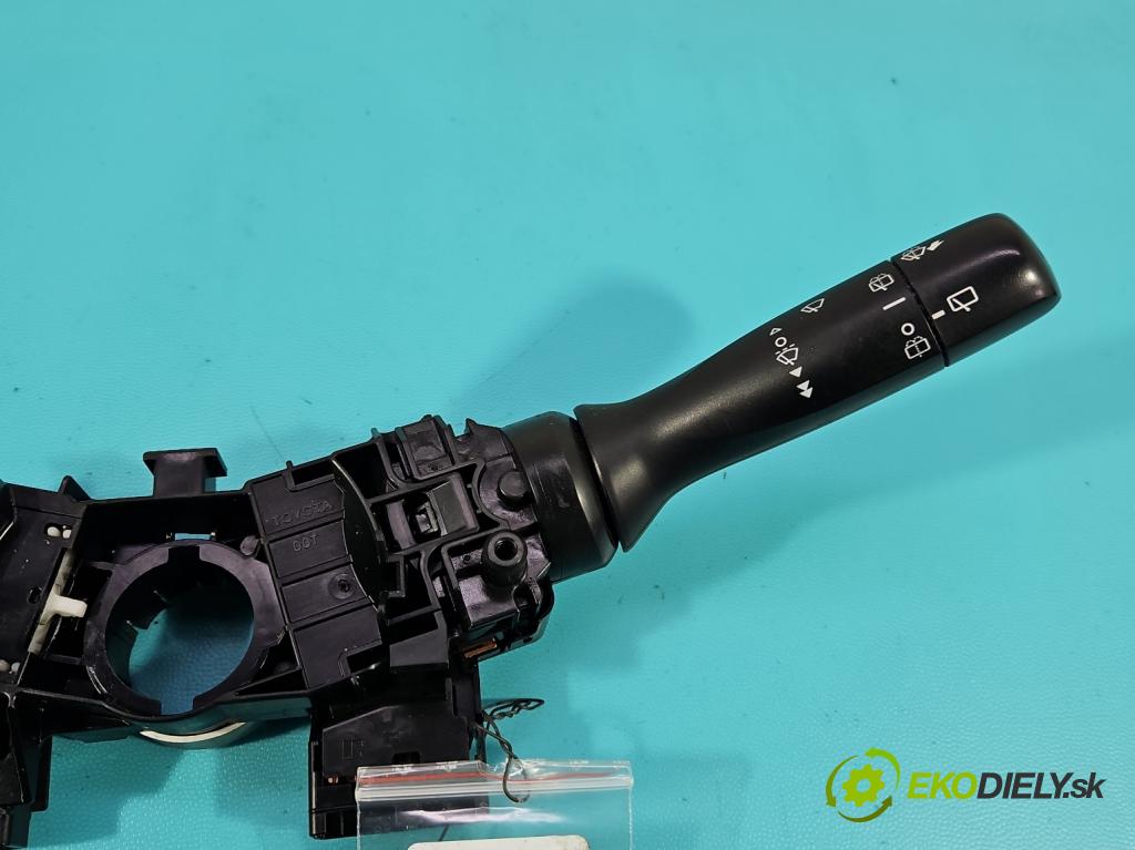 Toyota Aygo II 2014-2022 1.0 vvti 72 HP manual 53 kW 998 cm3 5- prepínač komplex: 0H080-17J090 (Prepínacie páčky pod volantom)