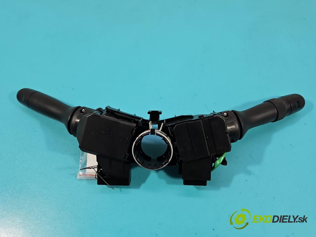 Toyota Aygo II 2014-2022 1.0 vvti 72 HP manual 53 kW 998 cm3 5- prepínač komplex: 0H080-17J090 (Prepínacie páčky pod volantom)