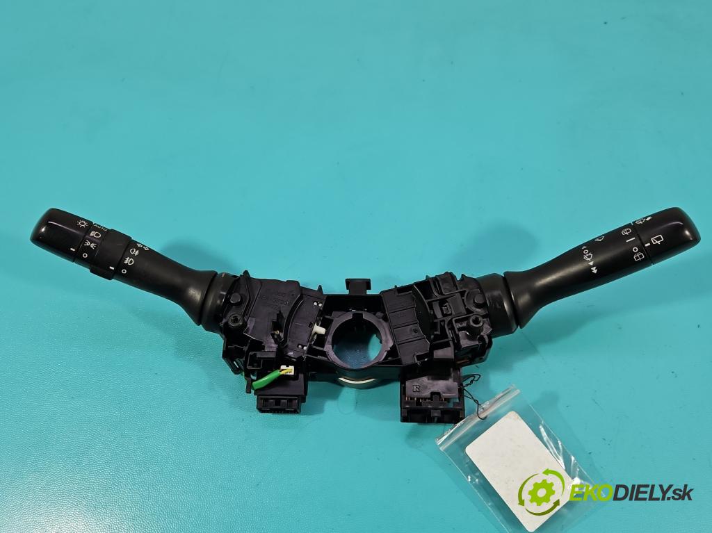 Toyota Aygo II 2014-2022 1.0 vvti 72 HP manual 53 kW 998 cm3 5- prepínač komplex: 0H080-17J090 (Prepínacie páčky pod volantom)