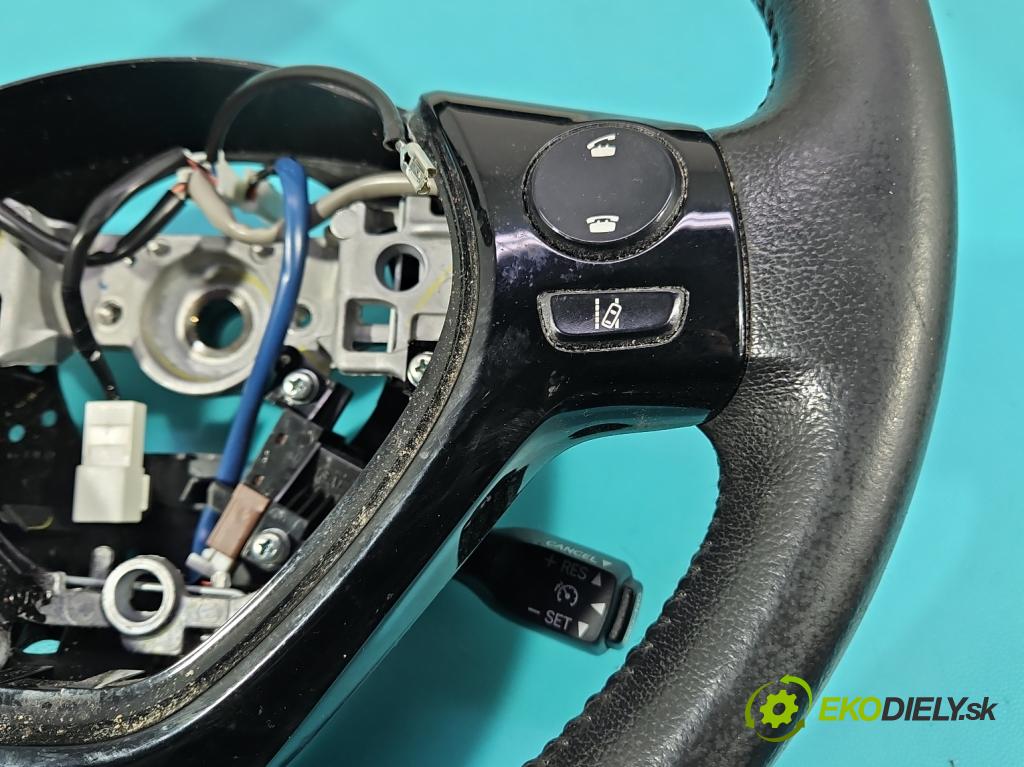 Toyota Aygo II 2014-2022 1.0 vvti 72 HP manual 53 kW 998 cm3 5- volant 45100-0H060 (Volant)