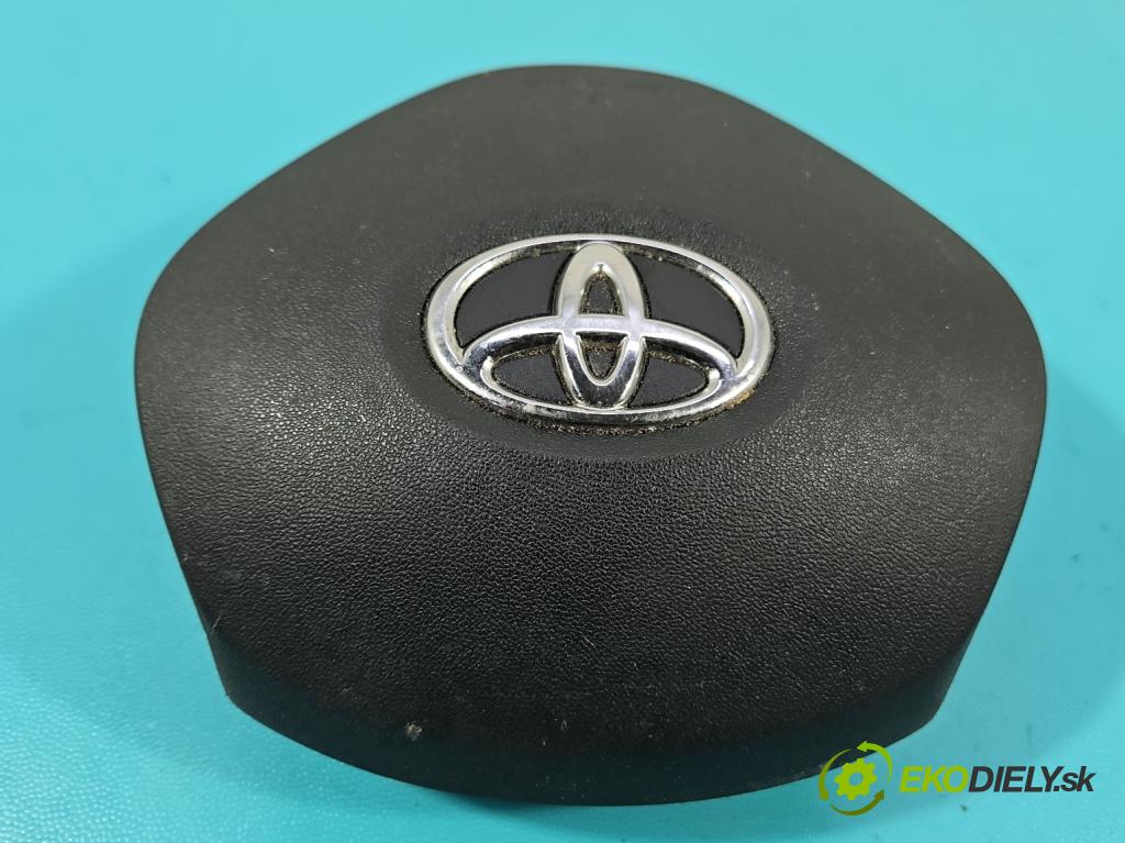 Toyota Aygo II 2014-2022 1.0 vvti 72 HP manual 53 kW 998 cm3 5- airbag vzduch: Řidiči: 0589-P1-000106 (Airbag)