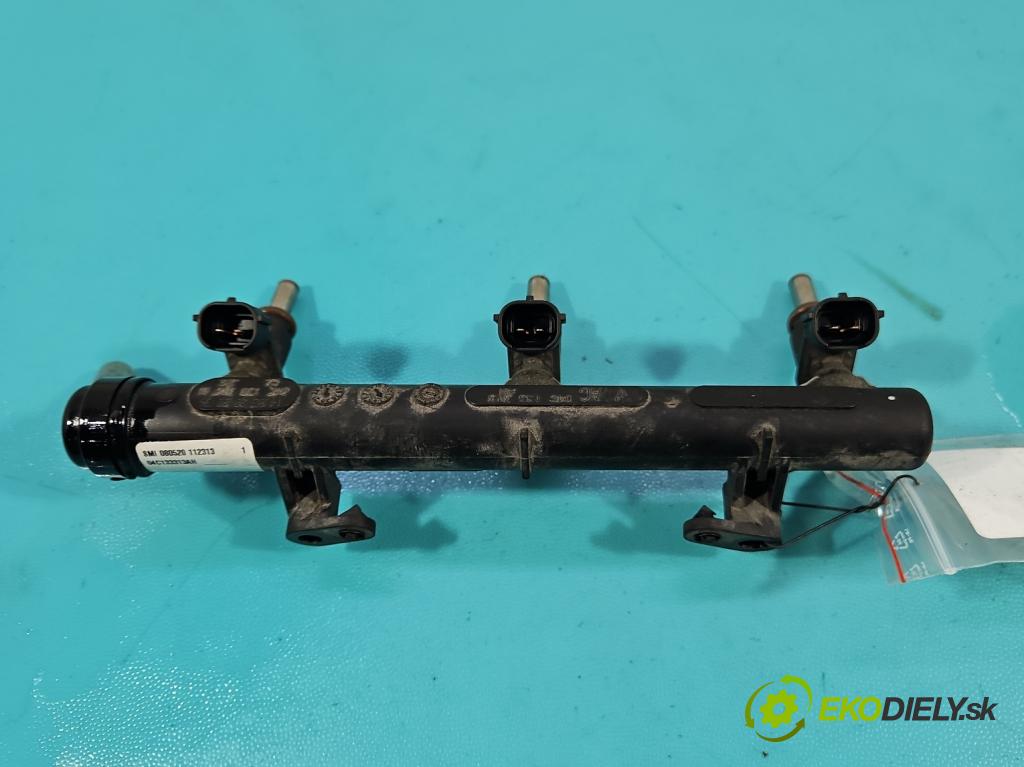 Vw Up! 1.0 MPI 60 HP manual 44 kW 999 cm3 3- vstrek 04C133313AH (Vstrekovač paliva)