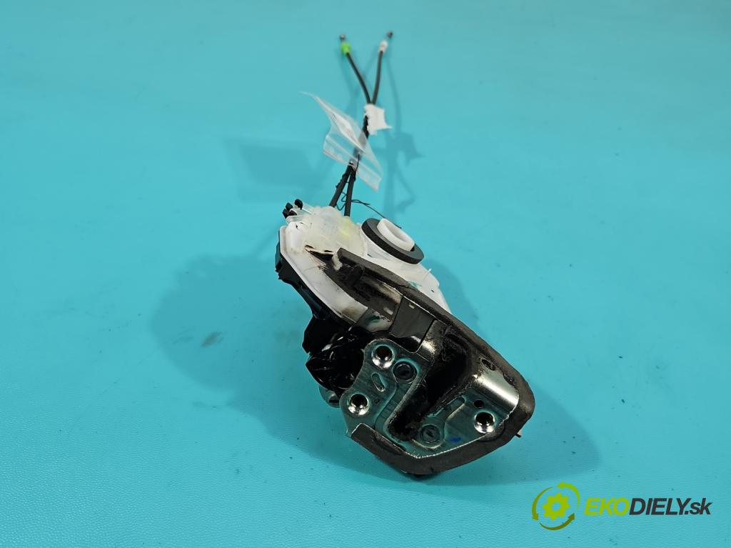 Toyota Aygo II 2014-2022 1.0 vvti 72 HP manual 53 kW 998 cm3 5- zámok zadné pravý 