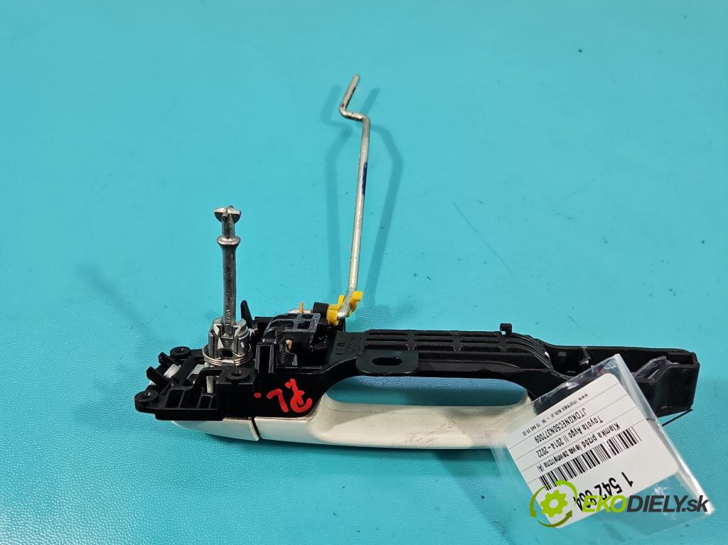 Toyota Aygo II 2014-2022 1.0 vvti 72 HP manual 53 kW 998 cm3 5- rukoväť predné ľavé mimo:  (Kľučka dverí vonkajšia predná ľavá)