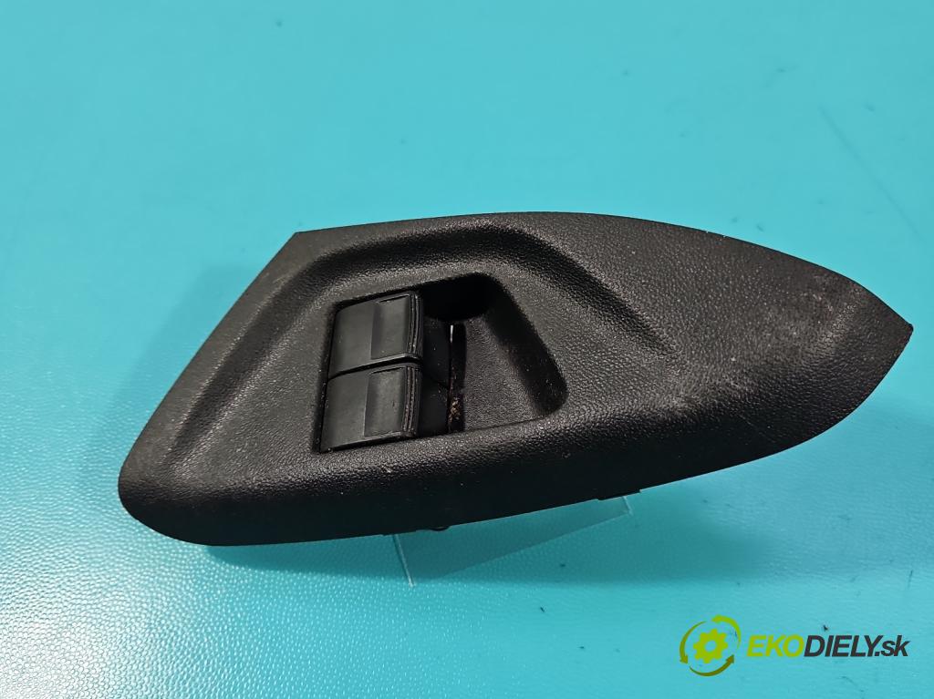 Toyota Aygo II 2014-2022 1.0 vvti 72 HP manual 53 kW 998 cm3 5- prepínač okien spätných zrkadiel R193114