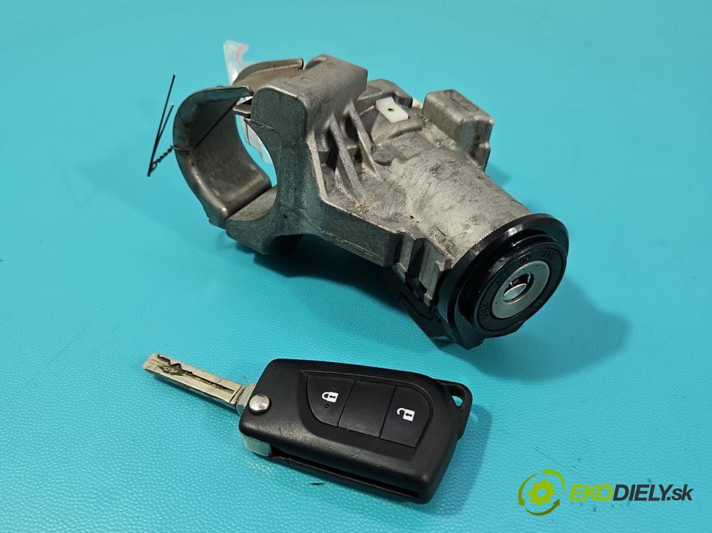 Toyota Aygo II 2014-2022 1.0 vvti 72 HP manual 53 kW 998 cm3 5- Spínačka  (Spínacia skrinka)