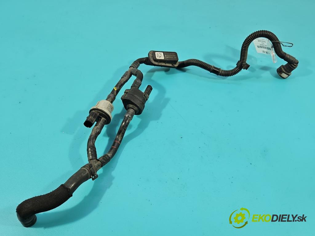 Vw Up 1.0 MPI 60 HP manual 44 kW 999 cm3 3- rúrka palivovy 5Q0127242E