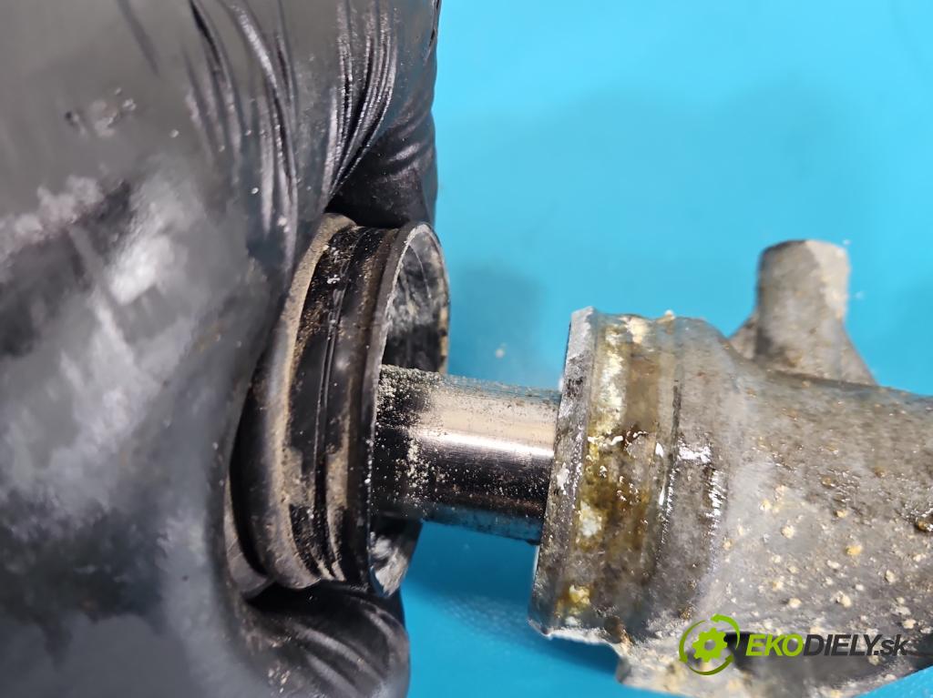 Vw Up 1.0 MPI 60 HP manual 44 kW 999 cm3 3- Ozubené kolo: volant 1S1423057R