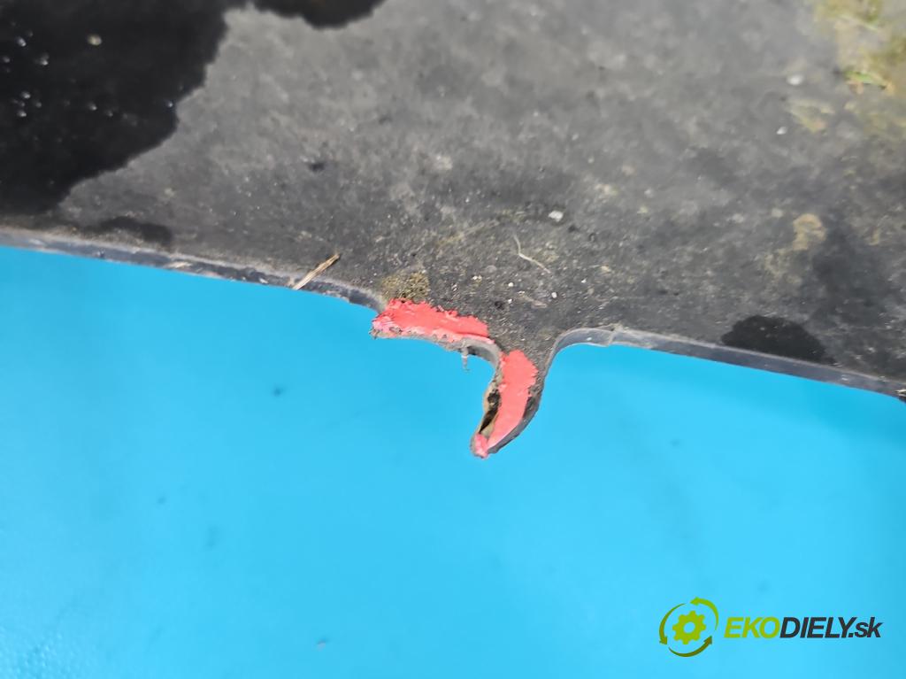 Seat Ibiza III 6L 2002-2008 1.4 16V 75 HP manual 55 kW 1390 cm3 5- nárazník predné  (Kľučka dverí ostatné)