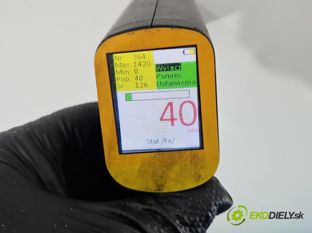 Toyota Aygo II 2014-2022 1.0 vvti 72 HP manual 53 kW 998 cm3 5- dvere predné ľavé  (Kľučka dverí ostatné)