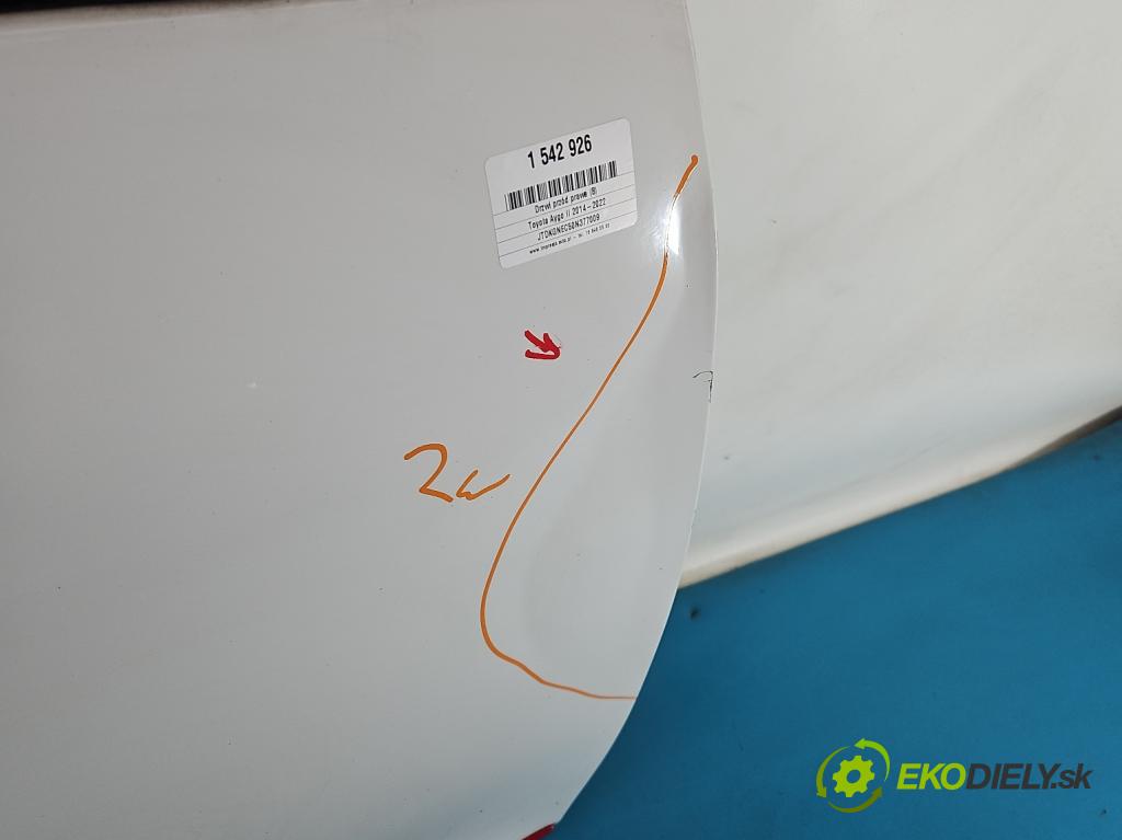 Toyota Aygo II 2014-2022 1.0 vvti 72 hp manual 53 kW 998 cm3 5- dveře přední pravé  (Klika dveří ostatní)