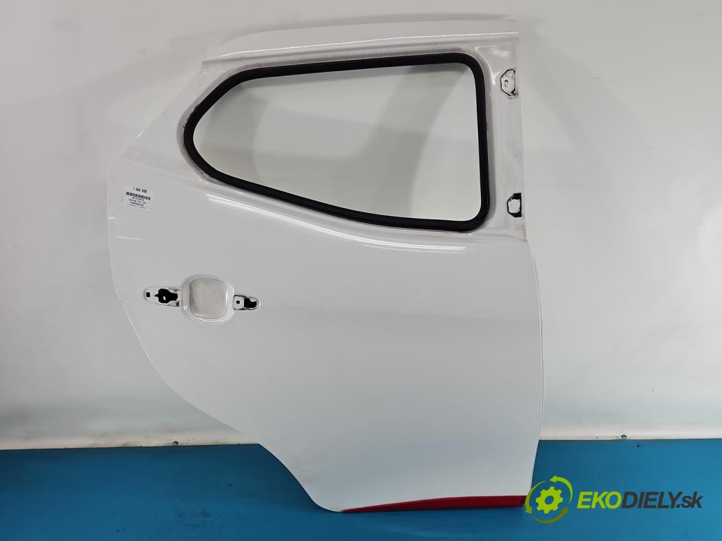 Toyota Aygo II 2014-2022 1.0 vvti 72 HP manual 53 kW 998 cm3 5- dvere zadné pravé  (Kľučka dverí ostatné)