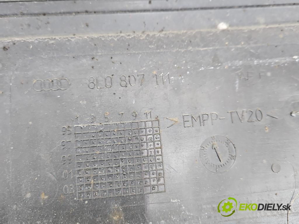 Audi A3 8L 1996-2003 1.8 20V 125 HP manual 92 kW 1781 cm3 5- nárazník predné  (Kľučka dverí ostatné)