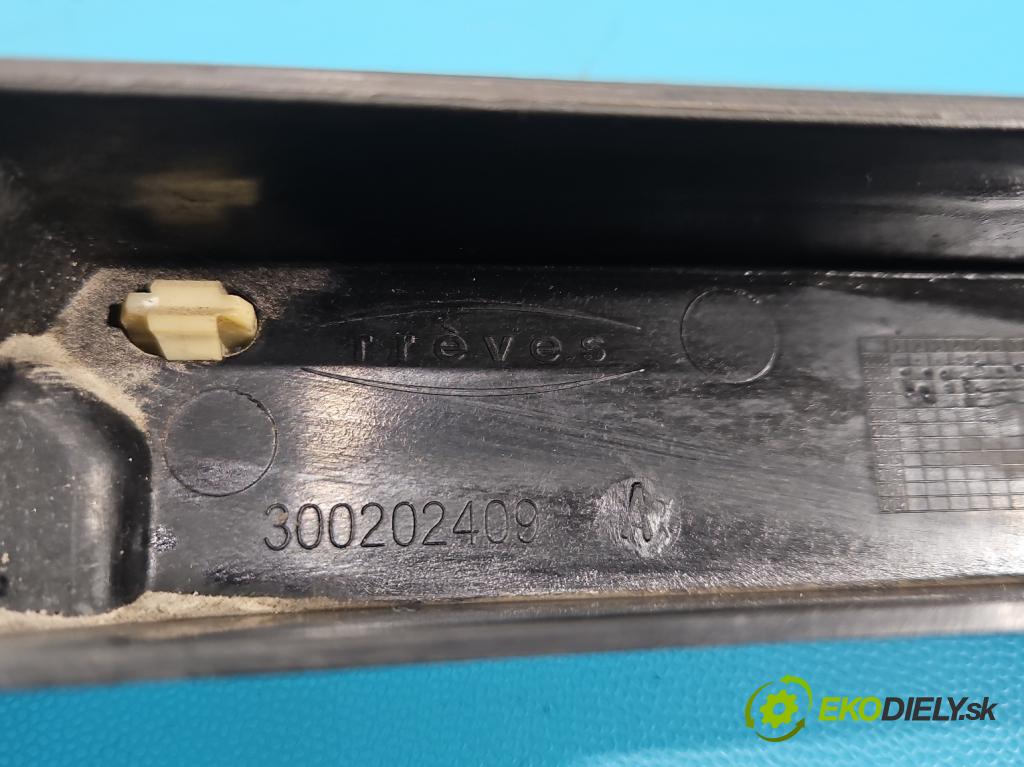 Renault Scenic III 2009-2016 1.9 dci 131 HP manual 96 kW 1870 cm3 5- torpédo 300202409 (Torpédo (plast pod čelným sklom))