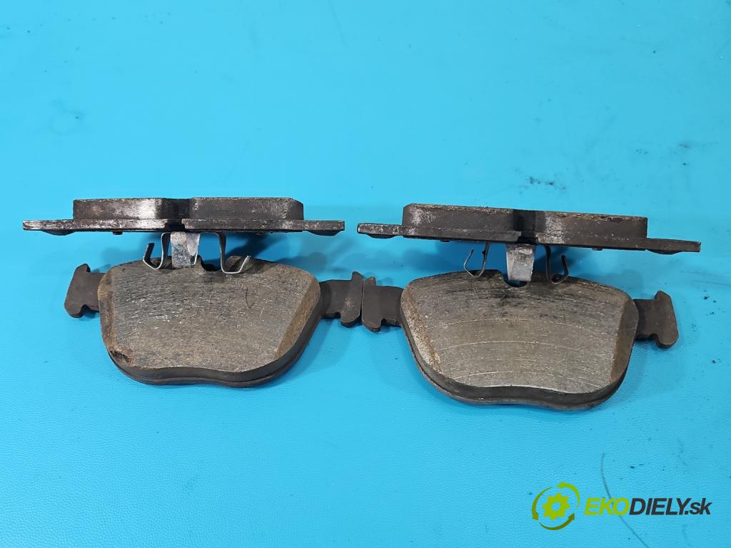 Bmw X6 E71 2007–2014 3.0d 306KM automatic 225 kW 2993 cm3 5- Štíty: brzdové predné