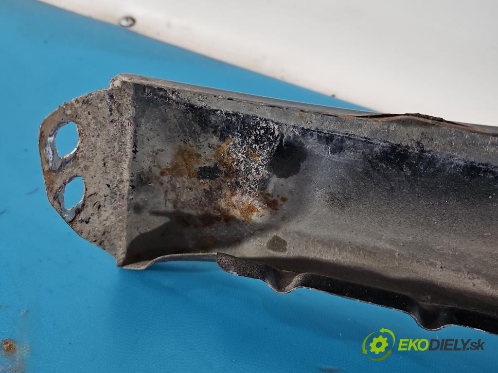 Vw Passat CC 2008-2016 2.0 tdi 170 HP manual 125 kW 1968 cm3 4- blatník predné pravý  (Kľučka dverí ostatné)