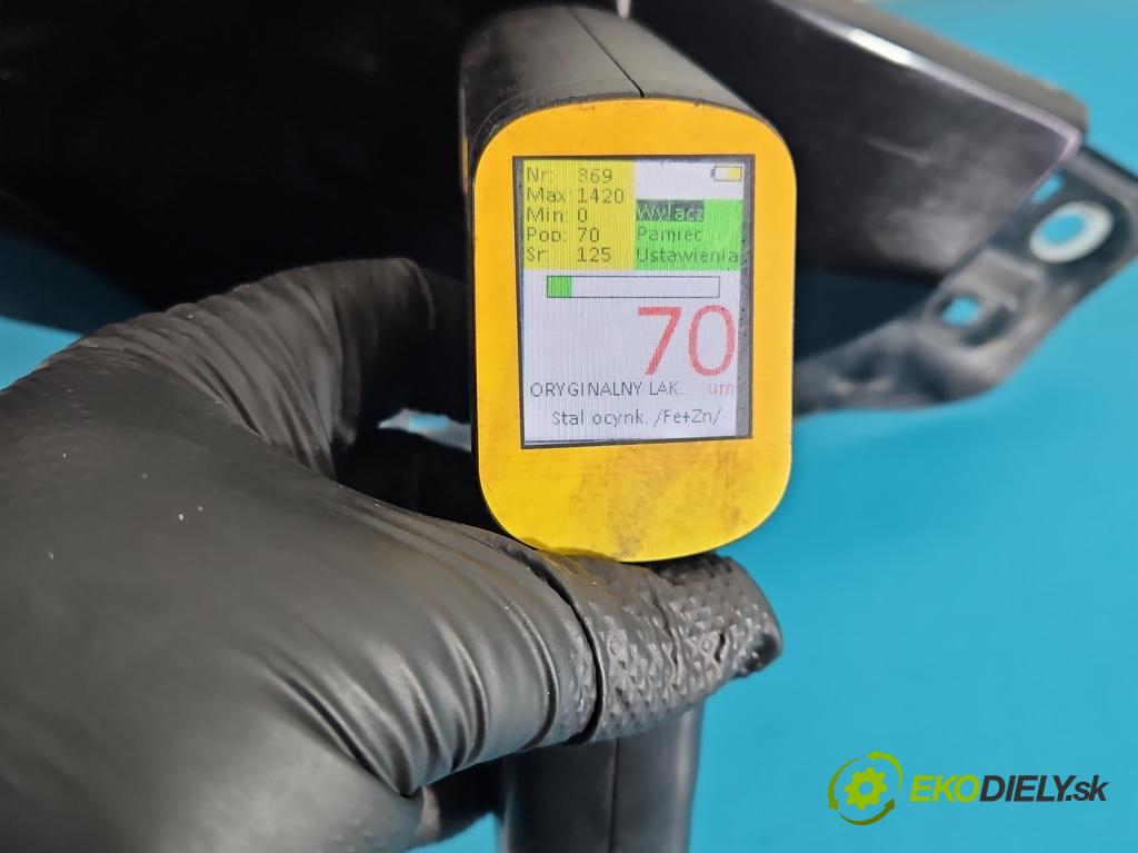 Vw Passat CC 2008-2016 2.0 tdi 170 HP manual 125 kW 1968 cm3 4- blatník predné pravý  (Kľučka dverí ostatné)