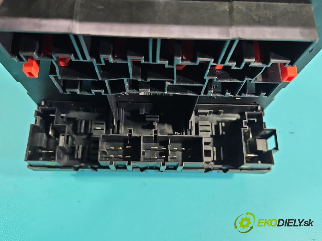 Vw Passat CC 2008-2016 2.0 tdi 170 HP manual 125 kW 1968 cm3 4- riadiaca jednotka ostatné 3C8937049E