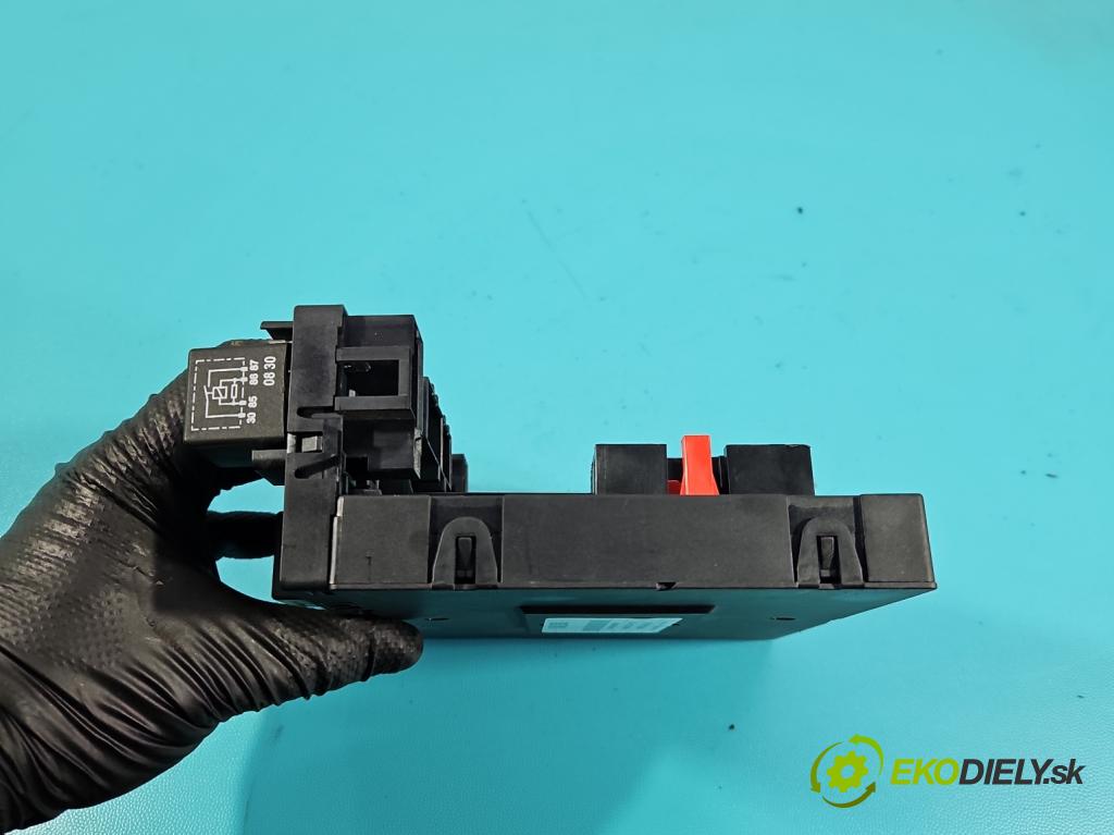 Vw Passat CC 2008-2016 2.0 tdi 170 HP manual 125 kW 1968 cm3 4- riadiaca jednotka ostatné 3C8937049E