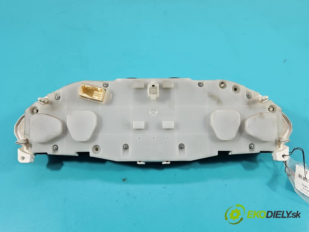 Peugeot 208 I 2012-2019 1.6 hdi 75 HP manual 55 kW 1560 cm3 5- prístrojovka/ budíky 9822621580 (Prístrojová doska)