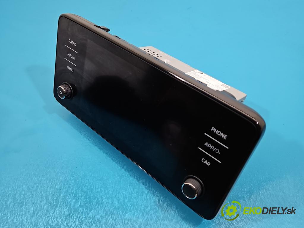 Skoda Kamiq 1.0 TSI 110 HP automatic 81 kW 999 cm3 5- Radio originál 654035869K