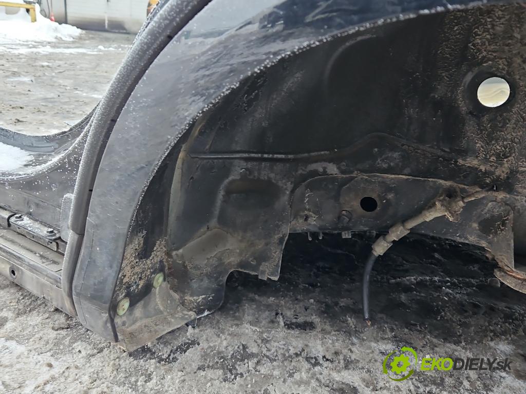 Ford B-Max  1.0 T 101 hp manual 74 kW 998 cm3 5- blatnik zadní levý