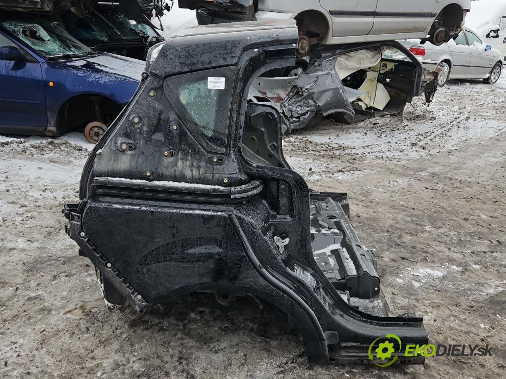 Ford B-Max  1.0 T 101 HP manual 74 kW 998 cm3 5- blatník zadné pravý 