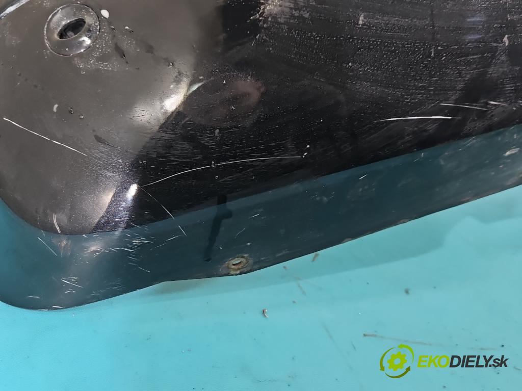 Bmw X6 E71 2007–2014 3.0d 306KM automatic 225 kW 2993 cm3 5- nárazník predné 7179848 (Kľučka dverí ostatné)