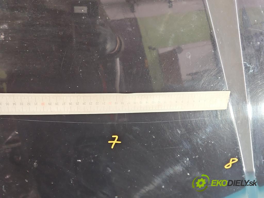 Kia Carnival II 2005-2014 2.9 crdi 185 hp manual 136 kW 2902 cm3 5- kapota přední