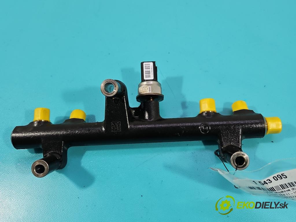 Citroen DS4 11-15 2.0 hdi 163 HP manual 120 kW 1997 cm3 5- lišta vstrekovacia 9681909680 (Vstrekovacia lišta)