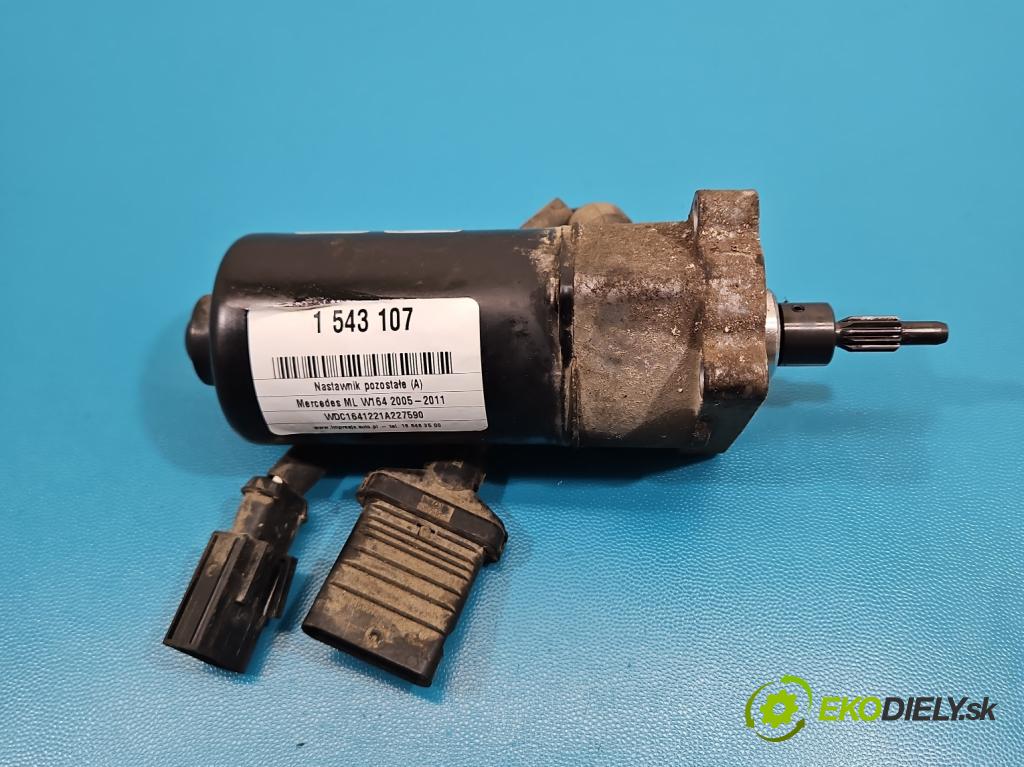 Mercedes ML W164 2005-2011 3.0 cdi 224 hp automatic 165 kW 2987 cm3 5- Ovladač: 92408837