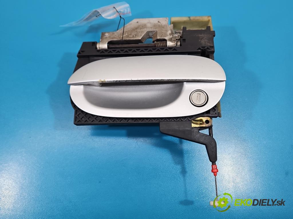 Bmw 5 E39 1996-2003 2.0 R6 150 HP manual 110 kW 1991 cm3 4- rukoväť predné ľavé mimo:  (Kľučka dverí vonkajšia predná ľavá)