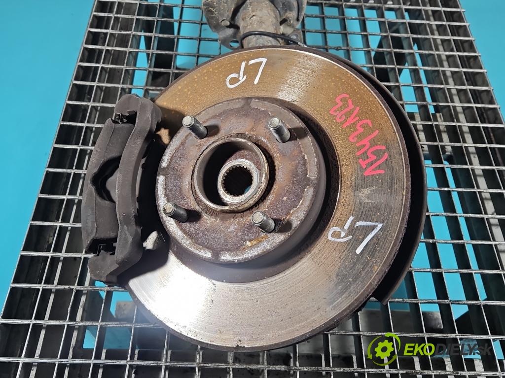 Ford B-Max  1.0 T 101 hp manual 74 kW 998 cm3 5- náboj levé  (Náboj kola)